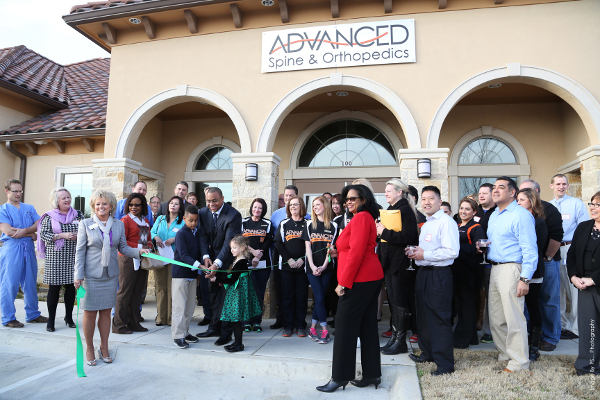 advanced-spine-orthopedics-southlake-ribbon-cutting